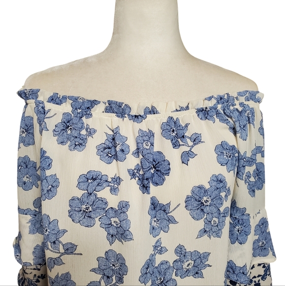 Vintage Havana Women's Size Small Blouse Blue Floral Tie Front Tiered Sleeve - Picture 4 of 12